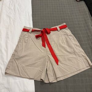NWT! Free People Classic Khaki Shorts-size 6…Perfect for Summer!